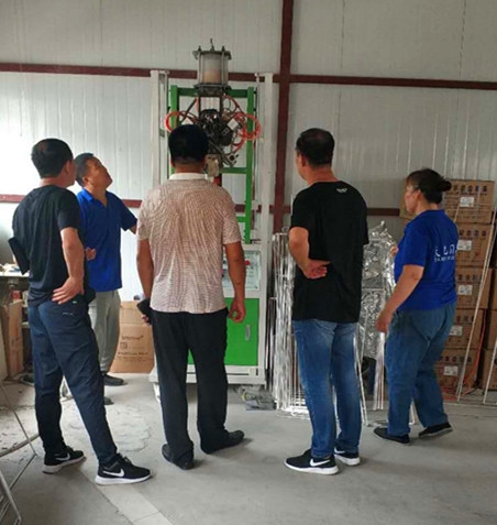 强烈热闹接待鞍山市环宇扶植工程无限公司带领到临指点(图2)